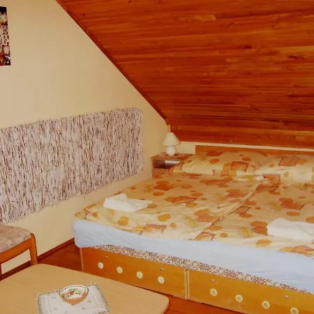 Appartement Csaladok Baratja -baratok Csaladja Balatonfüred